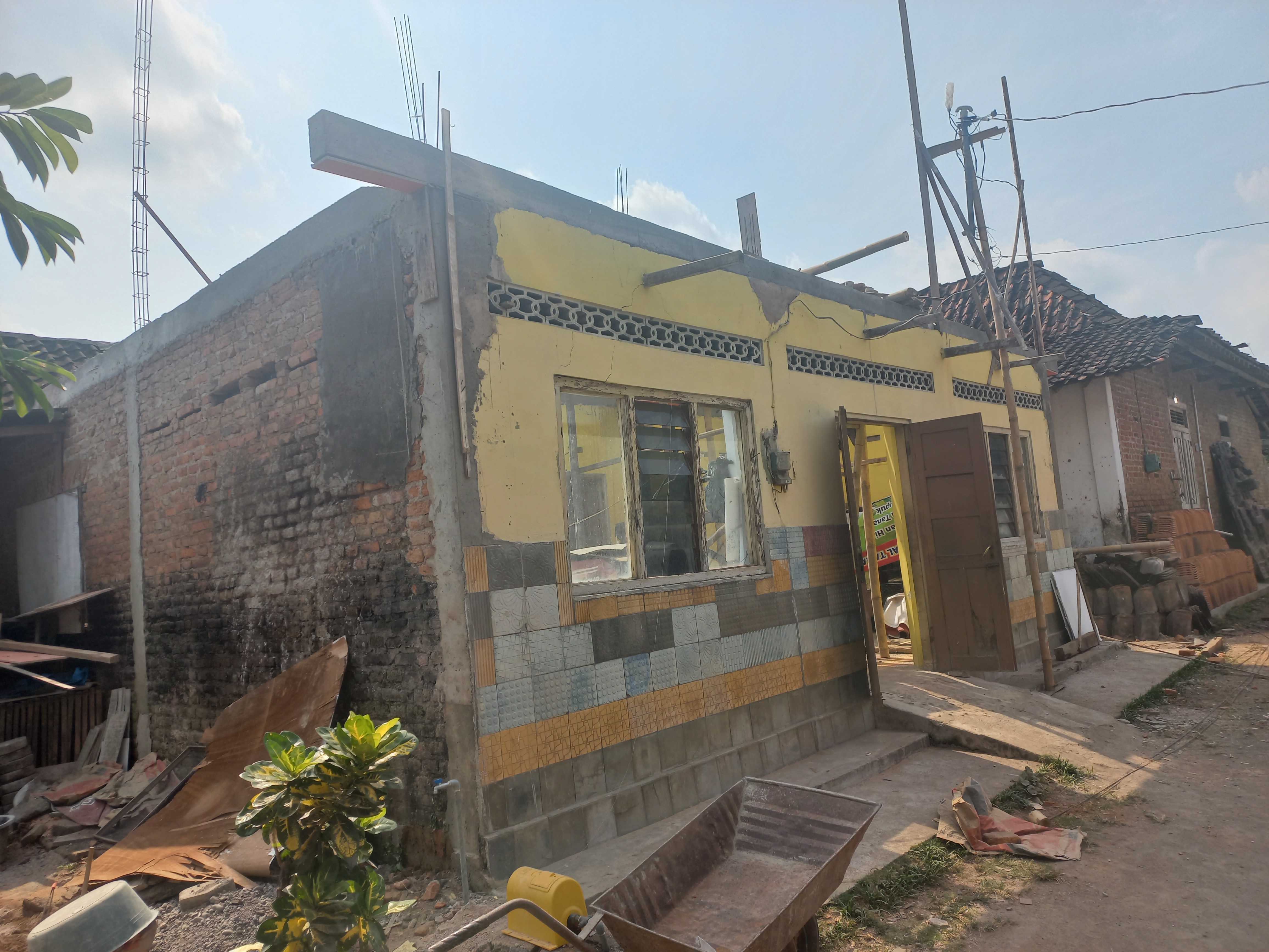 Foto Rumah 50% NGADI WIYONO